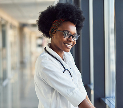 getty-images-EpE3AgMlpOc-unsplash copy Black female caregiver/nurse/physician